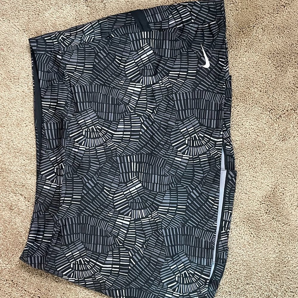 Nike Dri-Fit, Golf Skort, Size XL, Grey